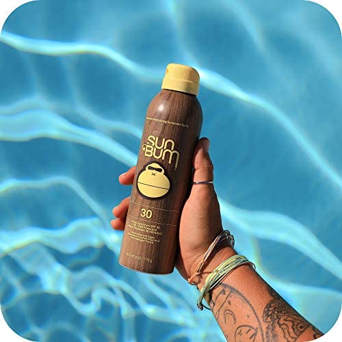 415IEnFGc7L. AC  - Sun Bum Original Sunscreen Spray | Vegan and Reef Friendly (Octinoxate & Oxybenzone Free) Broad Spectrum Moisturizing UVA/UVB Sunscreen with Vitamin E | 6 oz