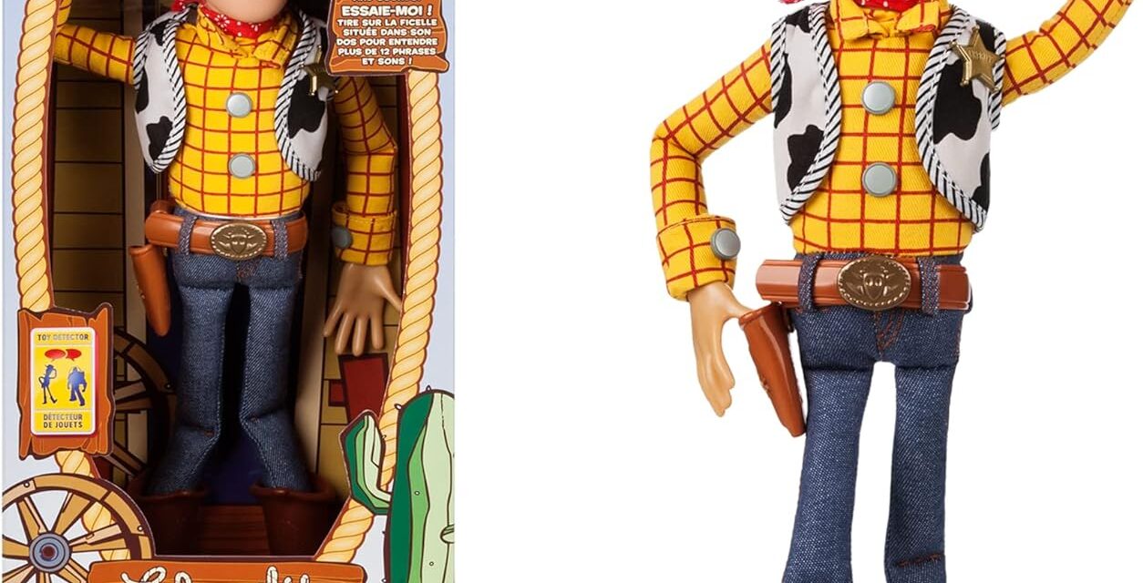 Disney Store Official Woody Interactive Talking Action Figure from Toy Story 4, 15 Inches, Features 10+ English Phrases, Interacts with Other Figures, Removable Hat, Ages 3+