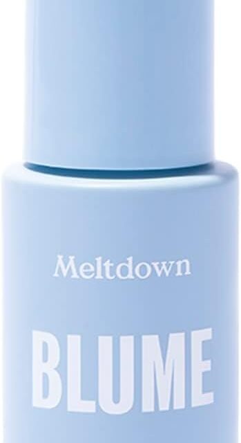 Blume Meltdown Acne Oil – Acne Treatment Face Oil + Pore Minimizer – Skin-Smoothing Face Serum with Rosehip Oil, Blue Tansy and Black Cumin Seed Oil – Helps Calm Redness and Improve Texture (0.5 oz)