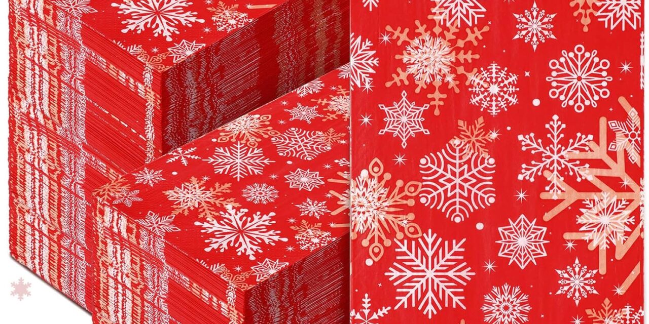 Sinmoe 200 Pcs Christmas Guest Paper Napkin 2 Ply Disposable Red Hand Towel for Bathrooms Snow Theme Party Decorations Winter Celebration Supplies for Xmas Party Winter Holiday Indoor Outdoor