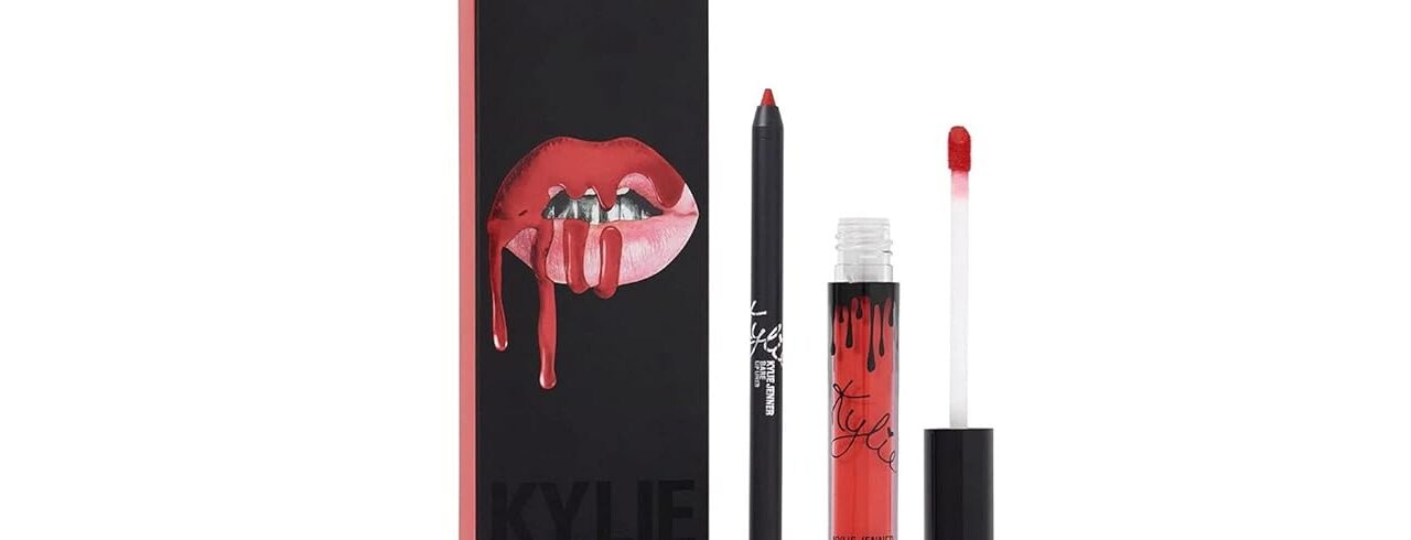 KYLIE COSMETICS Matte Lip Kit Boss (soft cherry)